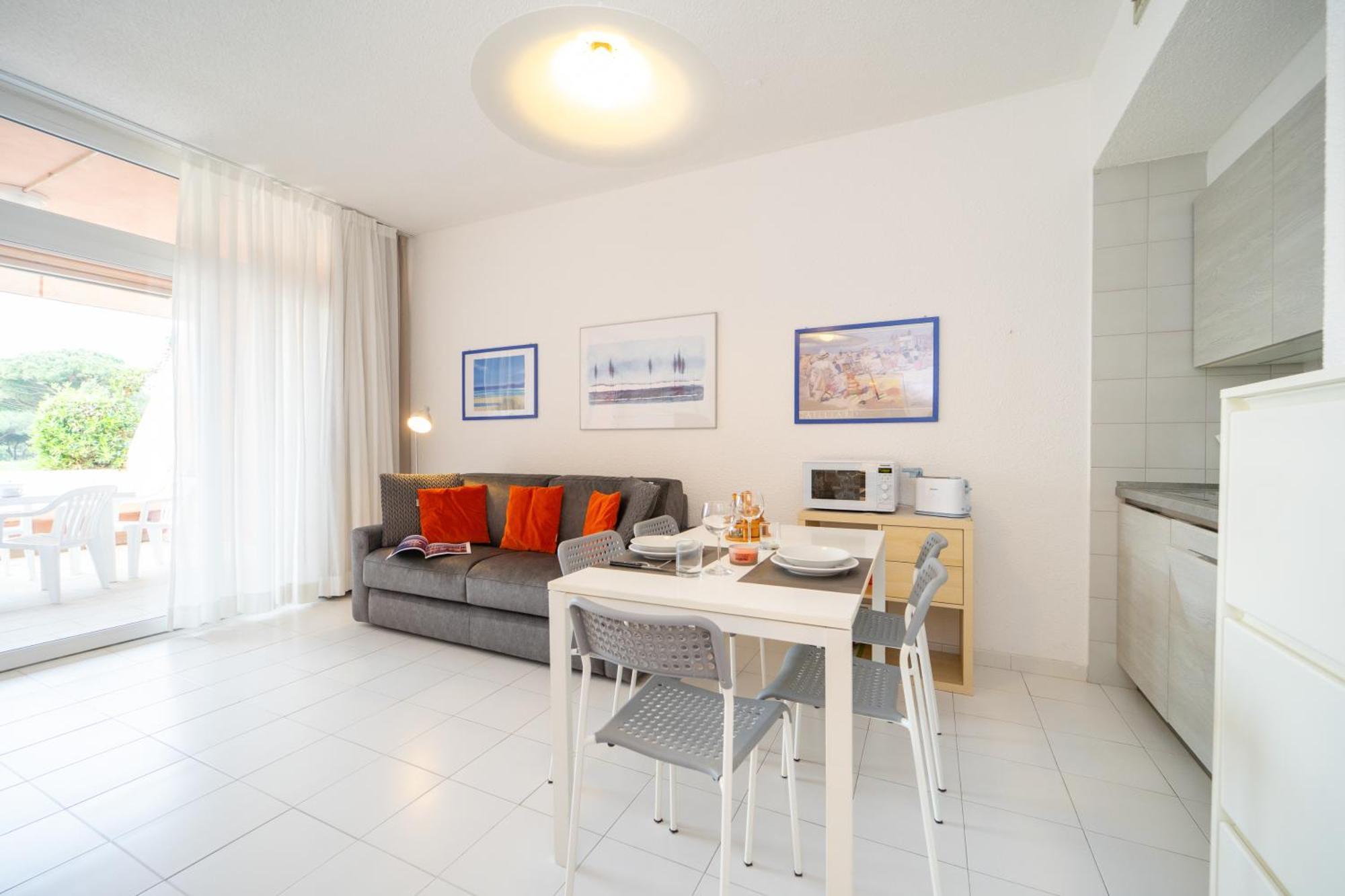 Scoglietto 50 Aparthotel
